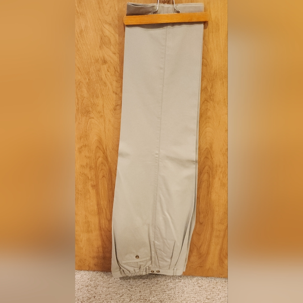 Bill Blass Tan Chinos Classic Straight Leg